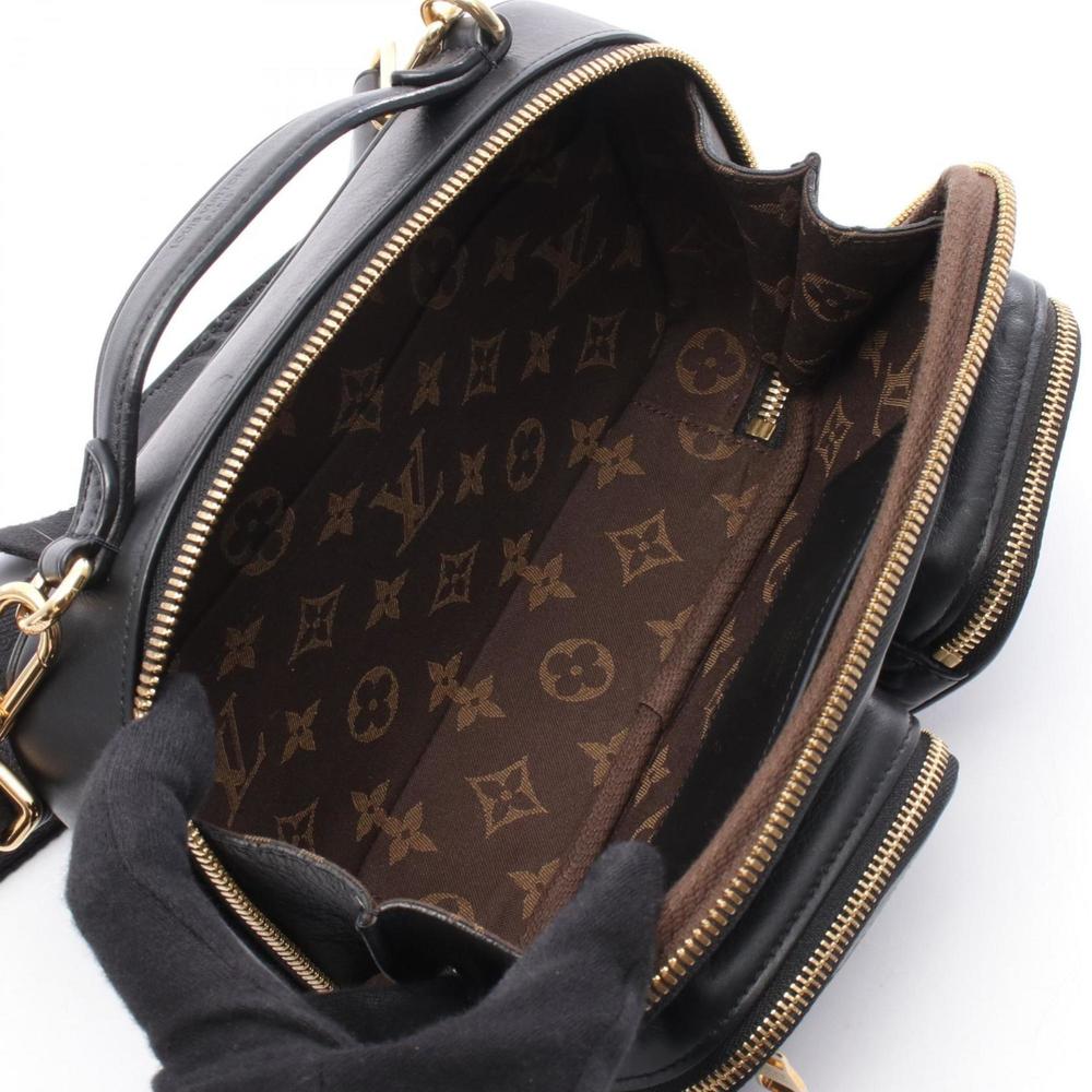 Louis Vuitton Utility Crossbody Shoulder Bag, Leather, Women's, Black, M80450 - Picture 3 of 7